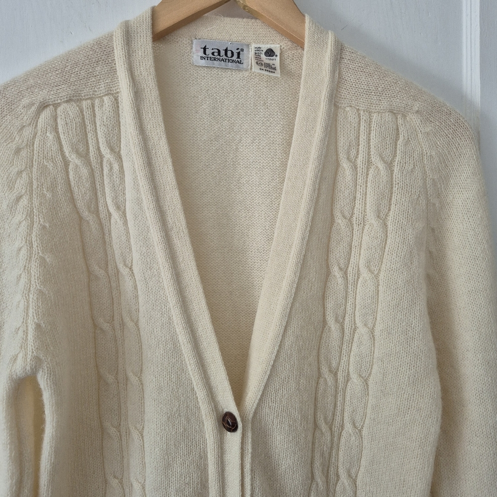 Vintage Grandmacore Wool Cable Knit Button Front Cardigan Sweater Tabi Int Sz M - Picture 2 of 9